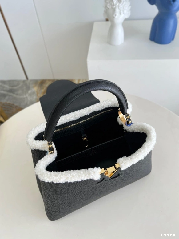 LOUIS VUITTON MM CAPUCINES 0806